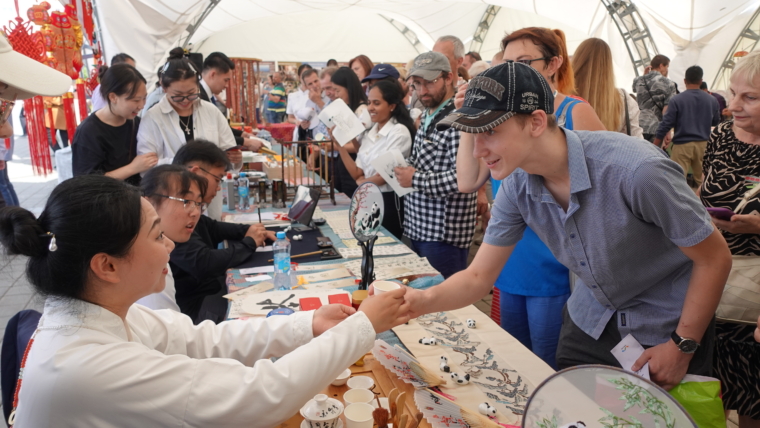 Китай на Славянском базаре: выступления, мастер-классы, дегустация